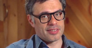 jemaine clement 5 390x205 - Jemaine Clement Biography - life Story, Career, Awards, Age, Height