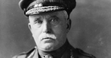 john french 1st earl of ypres 5 390x205 - John French, 1st Earl of Ypres Biography - life Story, Career, Awards, Age, Height