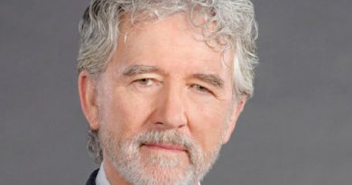 patrick duffy 1 390x205 - Patrick Duffy Biography - life Story, Career, Awards, Age, Height