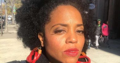 rhonda ross kendrick 1 390x205 - Rhonda Ross Kendrick Biography - life Story, Career, Awards, Age, Height