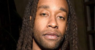ty dolla sign 4 390x205 - Ty Dolla Sign Biography - life Story, Career, Awards, Age, Height